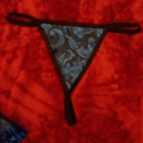 Corset - Picture 3 of 3